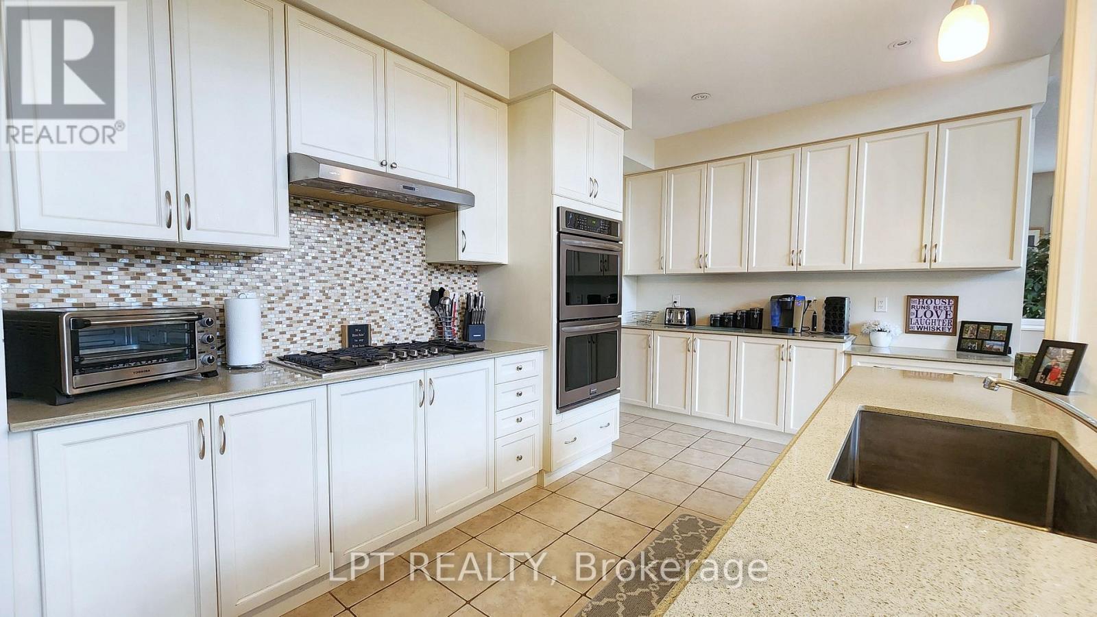12 PLOWRIGHT ROAD - 11