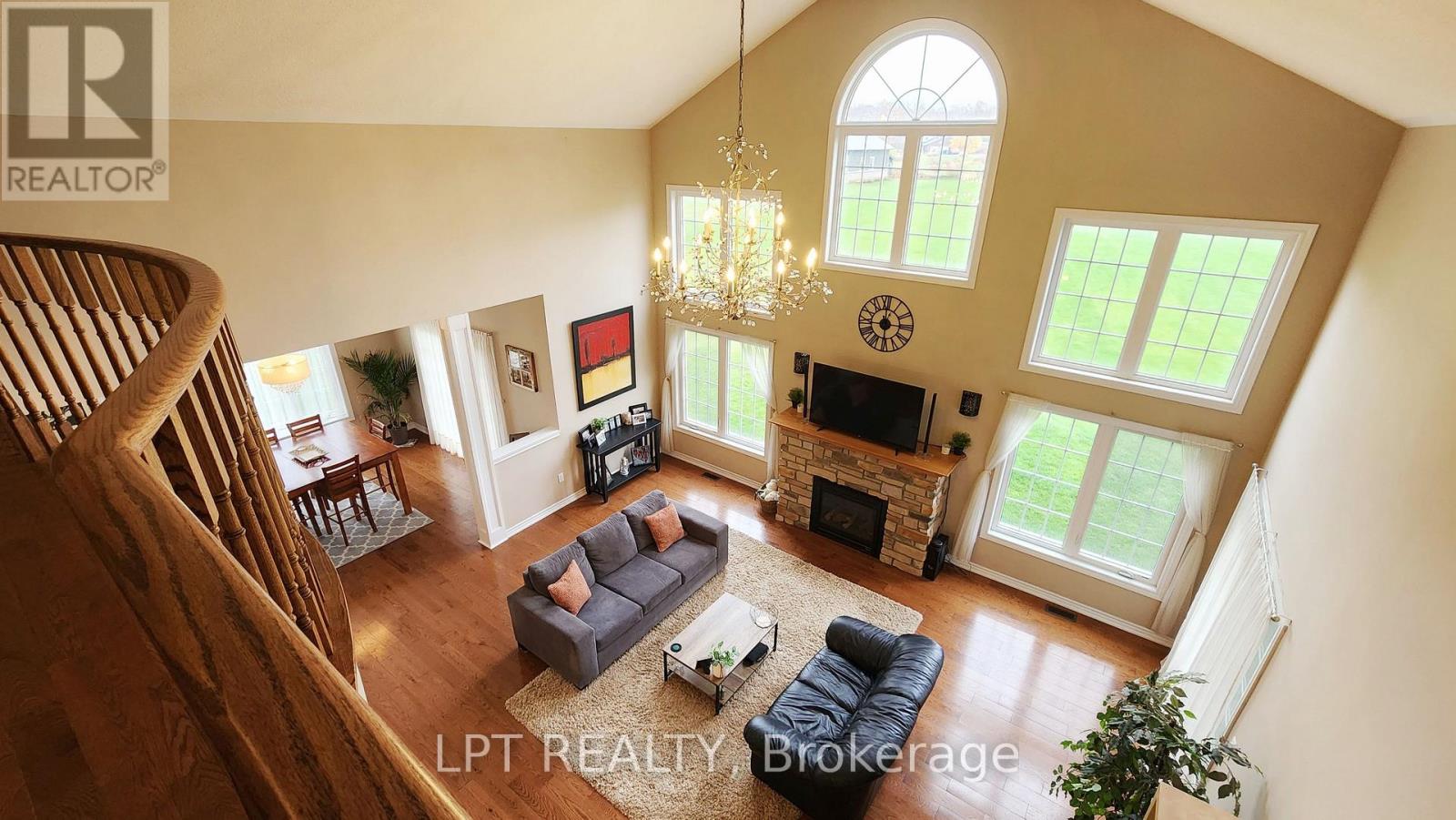 12 PLOWRIGHT ROAD - 28
