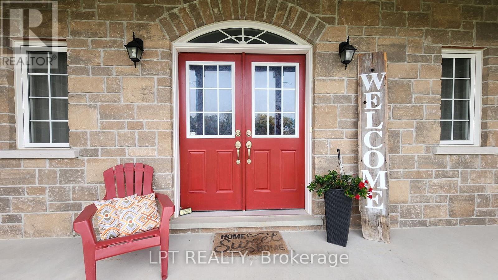 12 PLOWRIGHT ROAD - 3