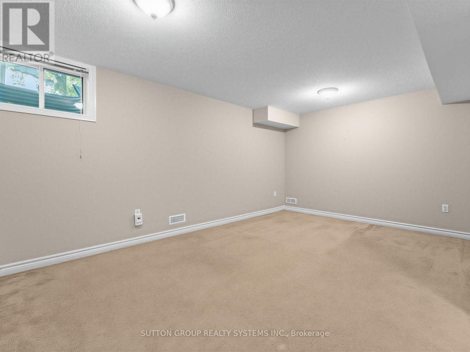 #68 30 VAUGHAN STREET - Image 36