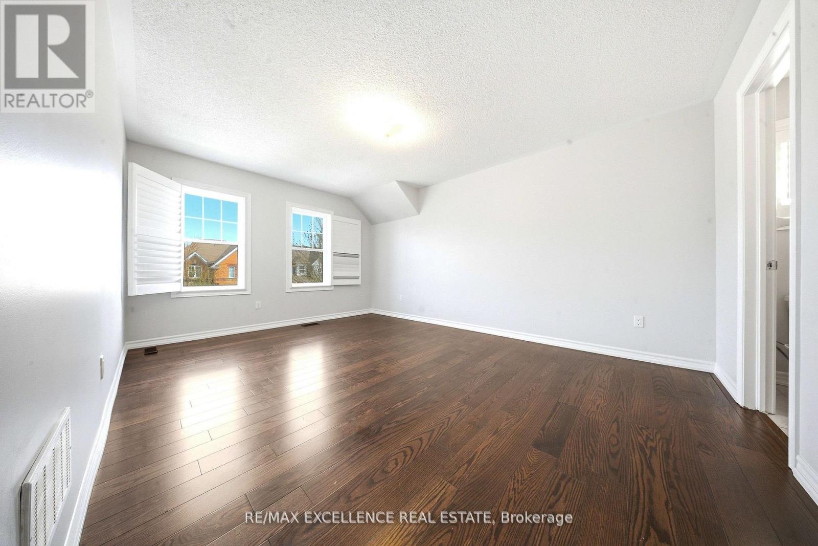 129 MORDEN DRIVE - 27
