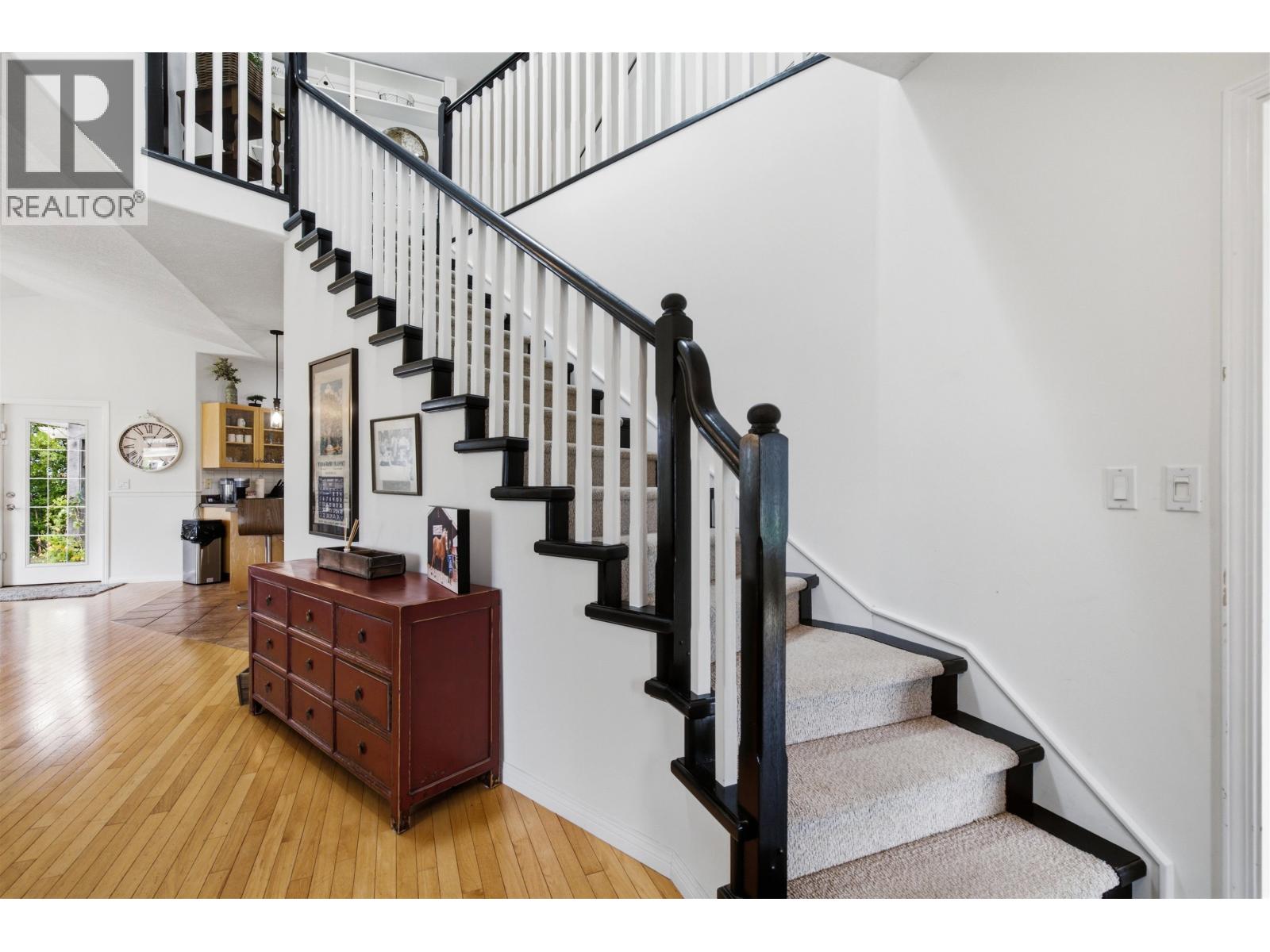1905 BOE PLACE - 14