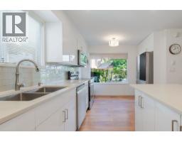 16 901 W 17th Street, North Vancouver, BC V7P1V8 Photo 16