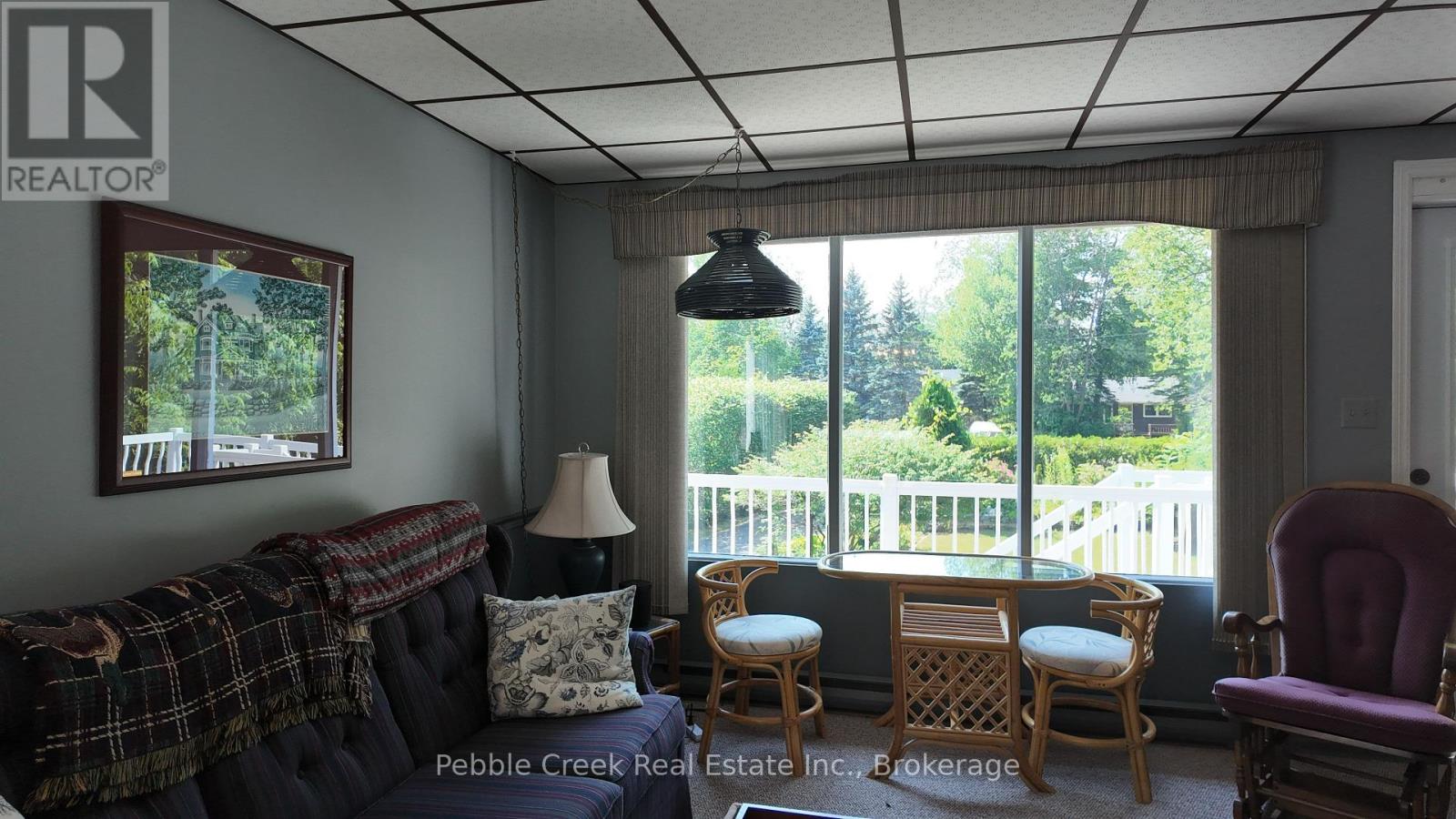 412 ASH STREET - 4