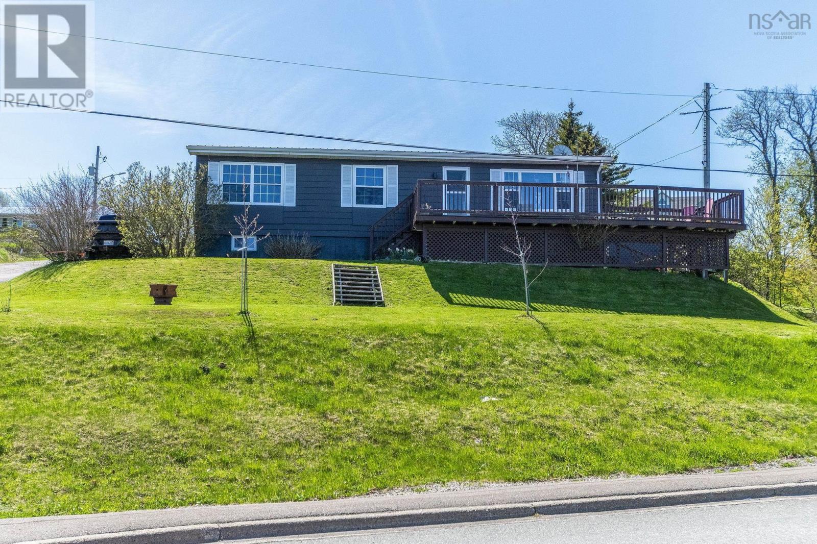 7 Dale Avenue - 3