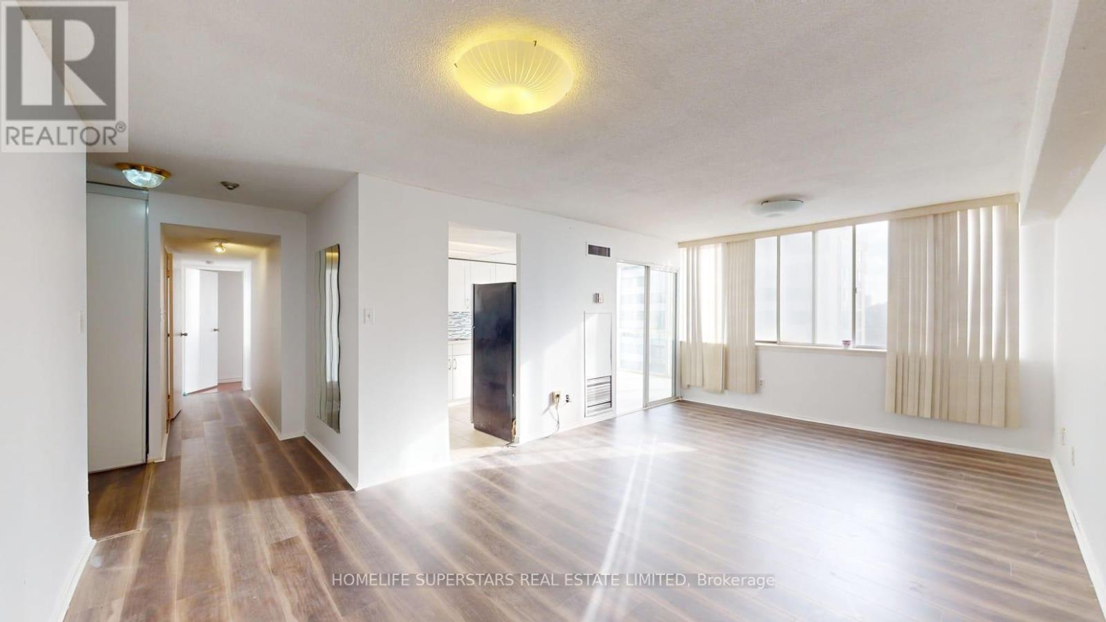 #1204 10 MARKBROOK LANE - Image 21