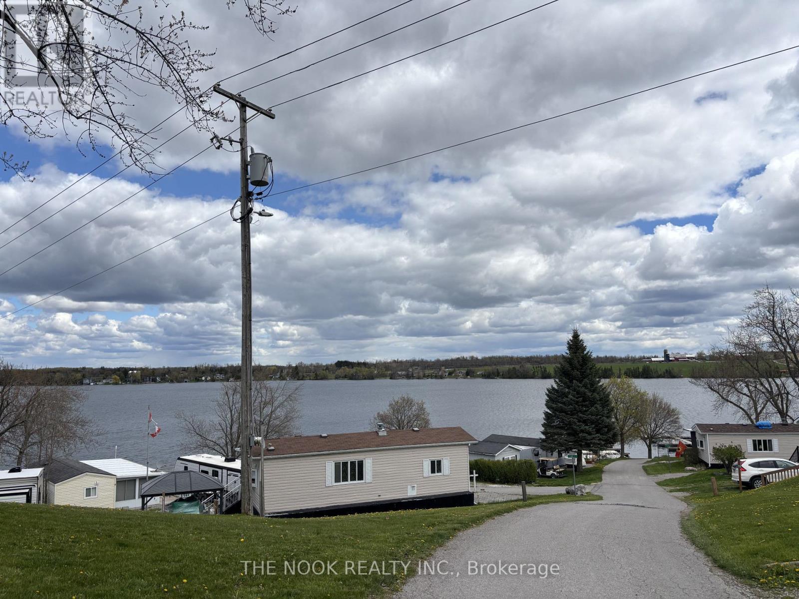 UNIT #1 MARINA CRESCENT - 920 SKYLINE ROAD - 24