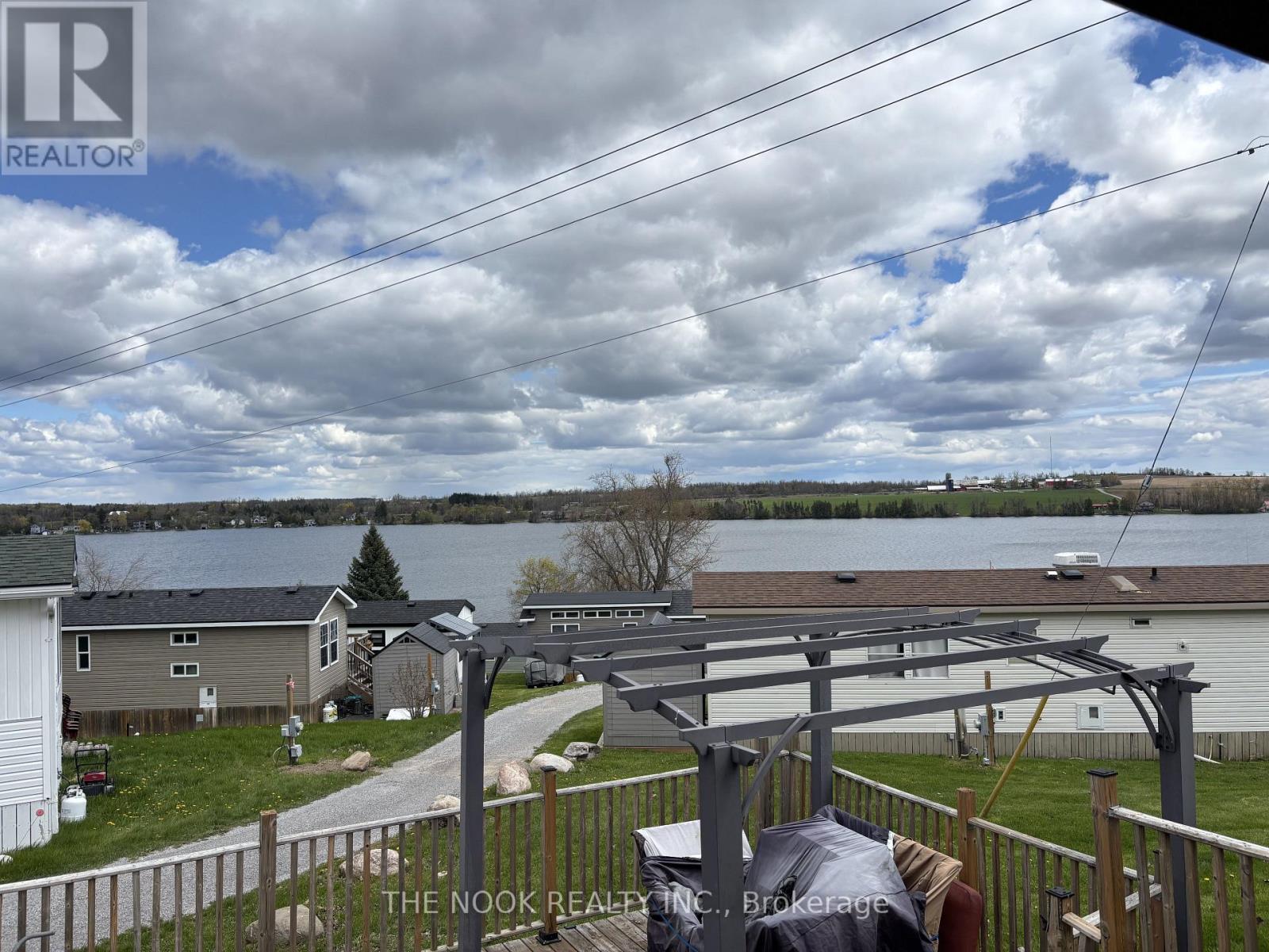 UNIT #1 MARINA CRESCENT - 920 SKYLINE ROAD - 23