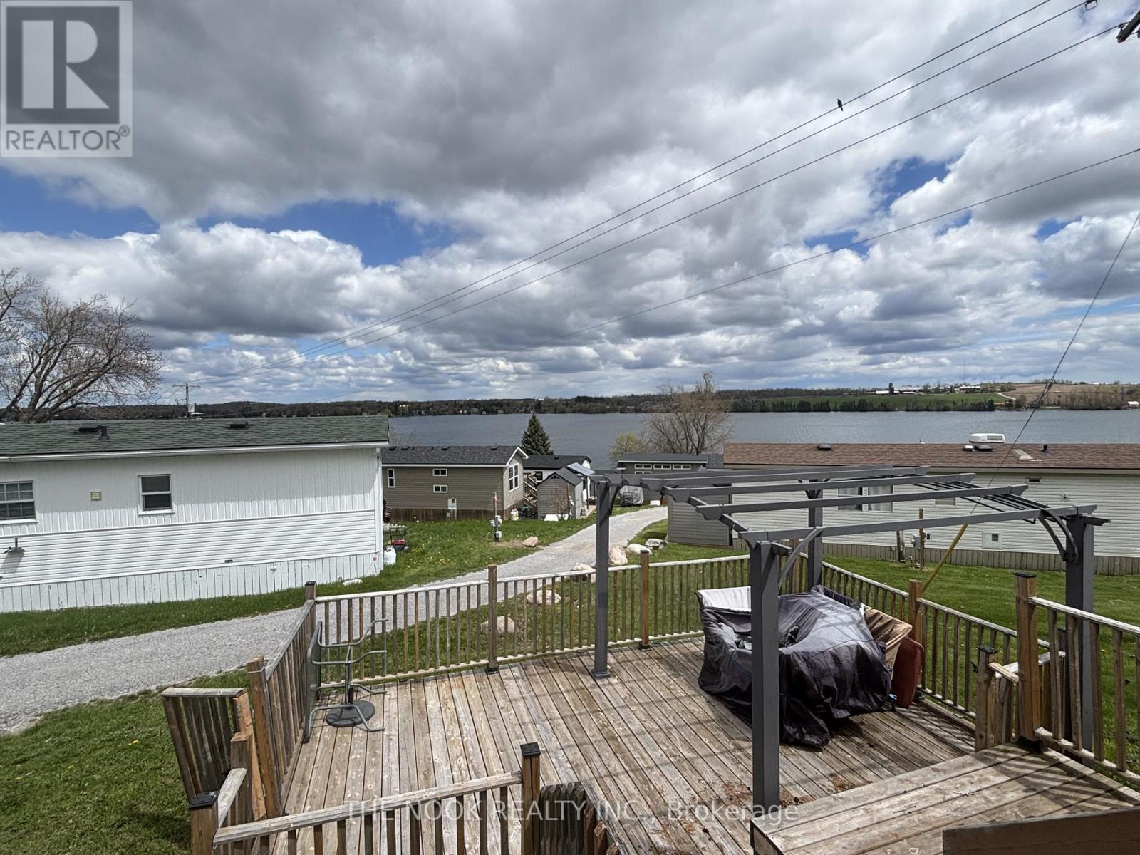 UNIT #1 MARINA CRESCENT - 920 SKYLINE ROAD - 4