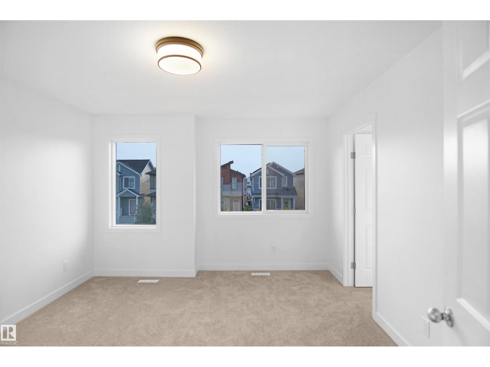 12127 34 AV SW - 23