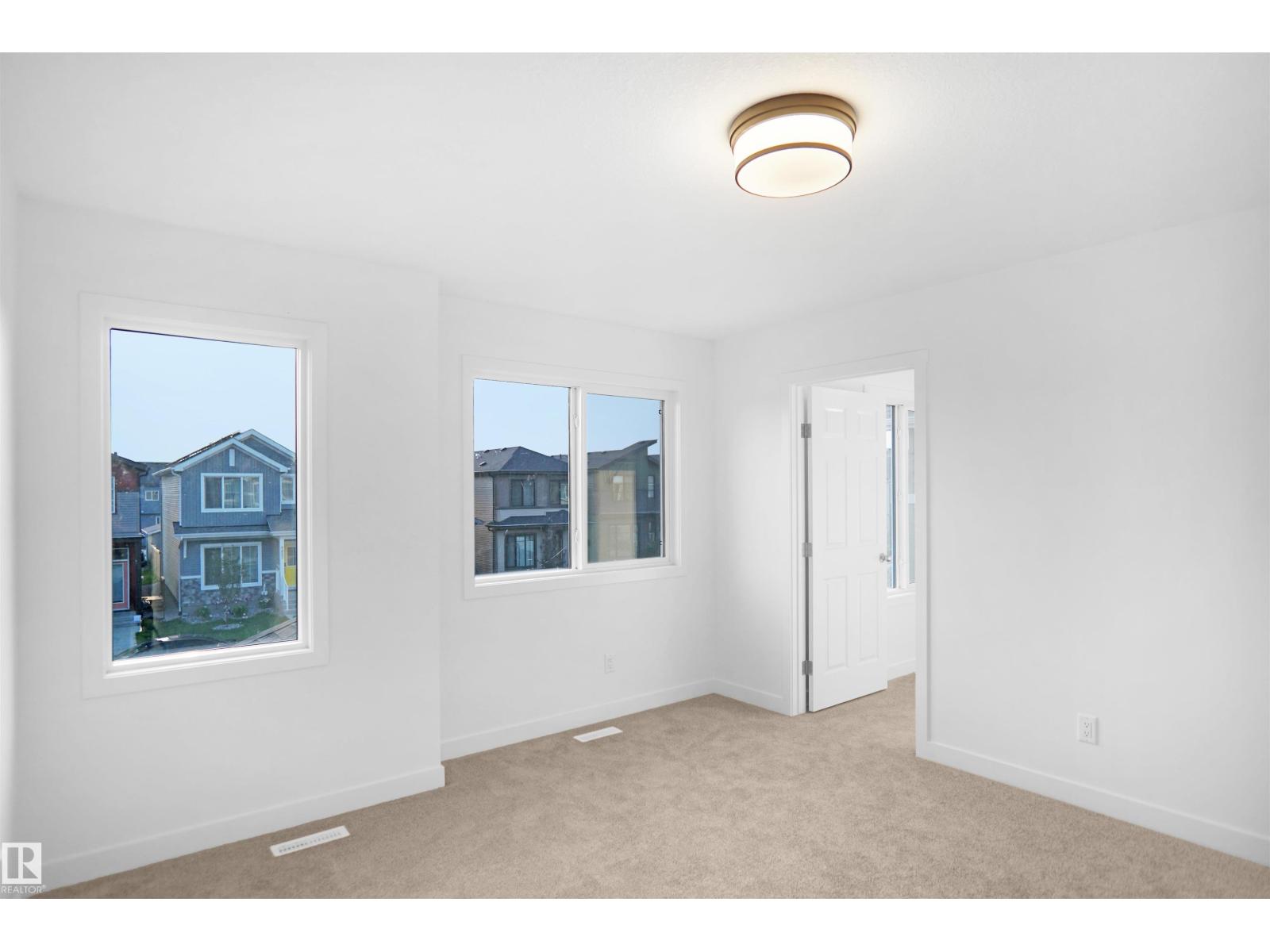 12127 34 AV SW - 24