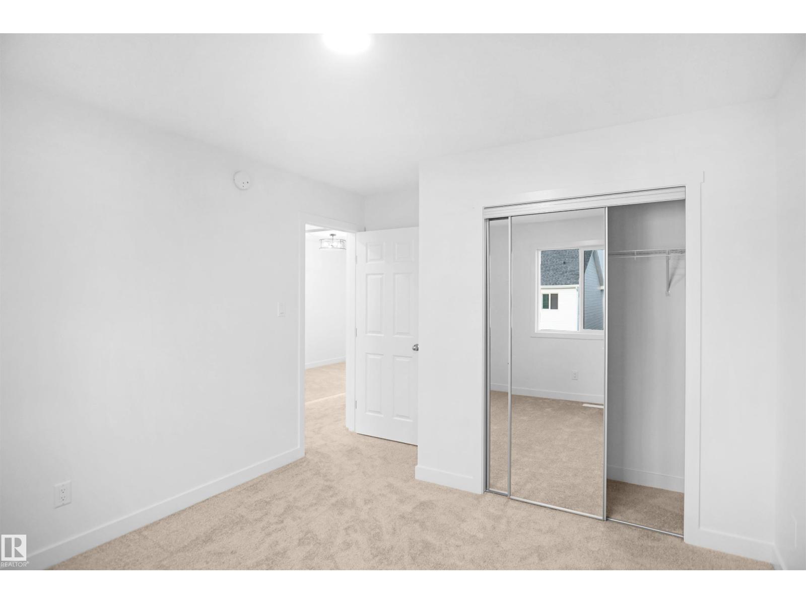 12127 34 AV SW - 29