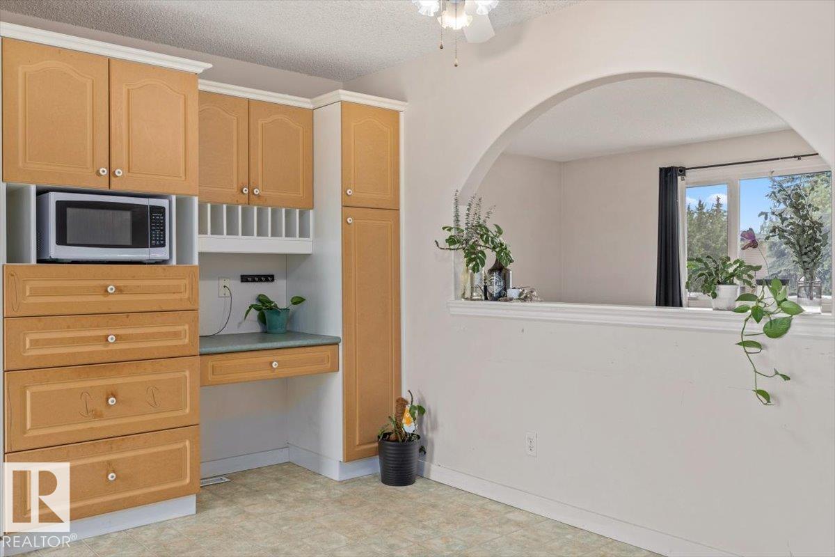 5126 53 Street - 13