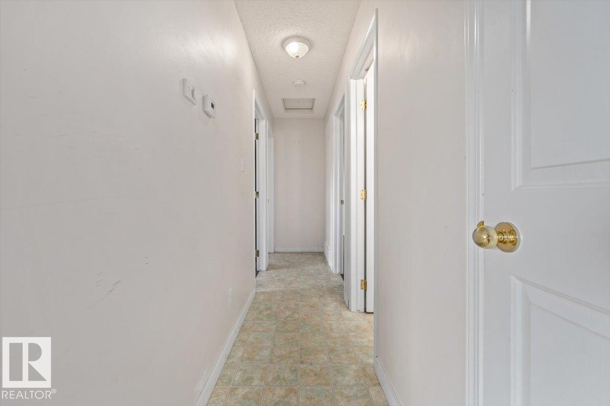 5126 53 Street - 14