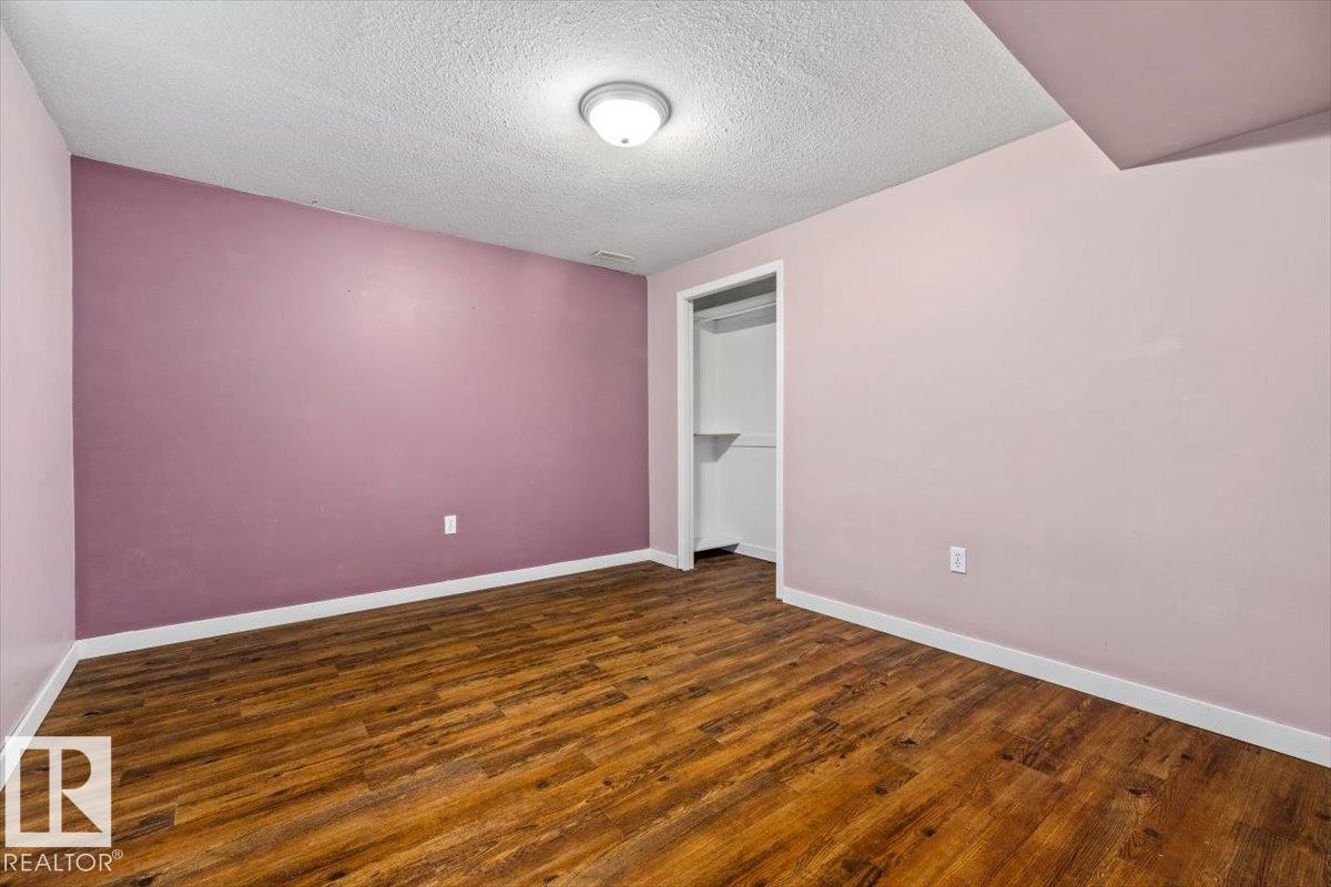 5126 53 Street - 29