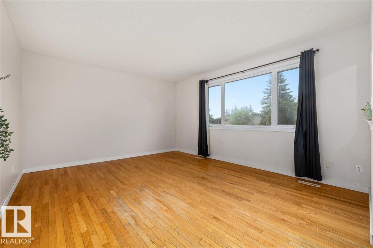 5126 53 Street - 4