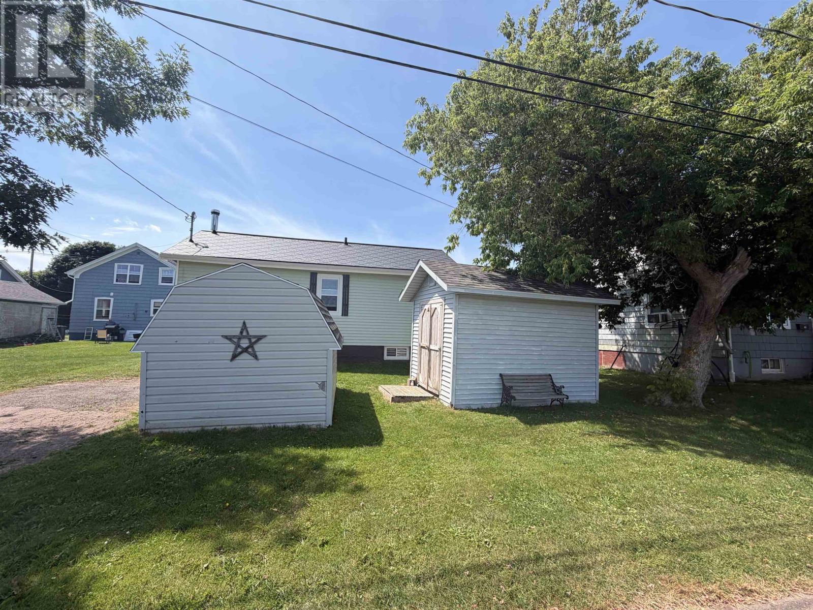 97 & 99 Autumn Street - Image 17