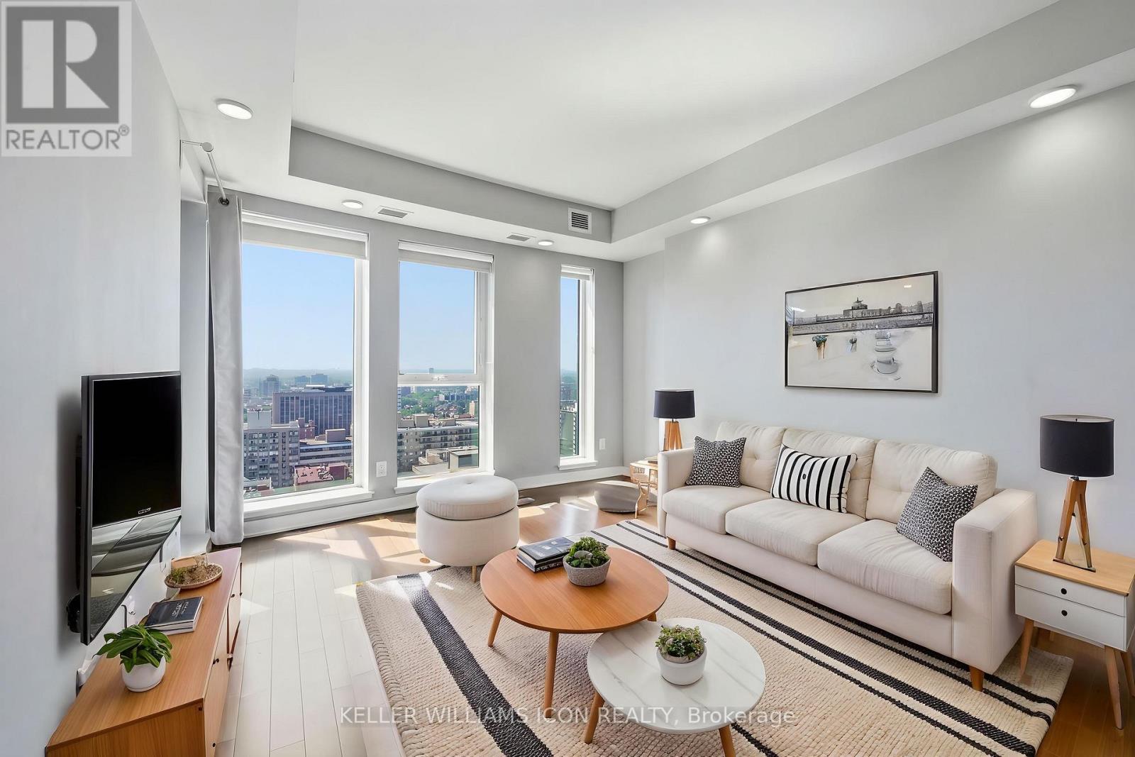 #1907 40 NEPEAN STREET - 13