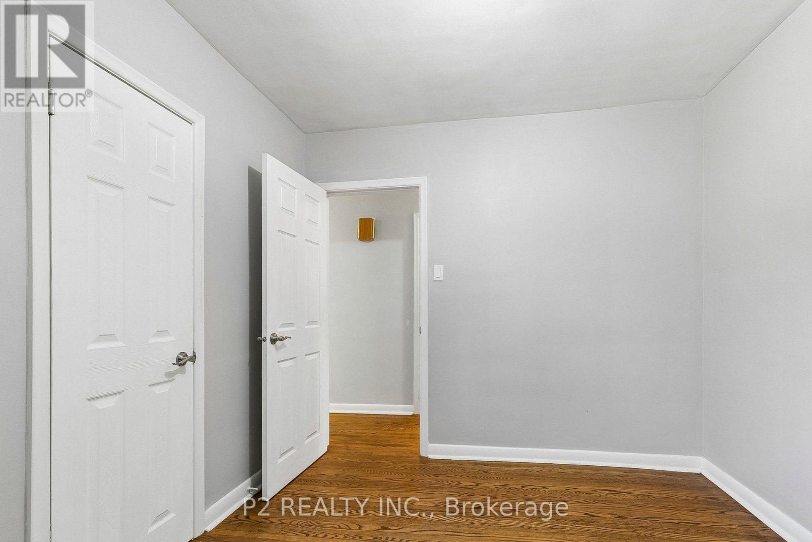 121 CONFEDERATION DRIVE - 36