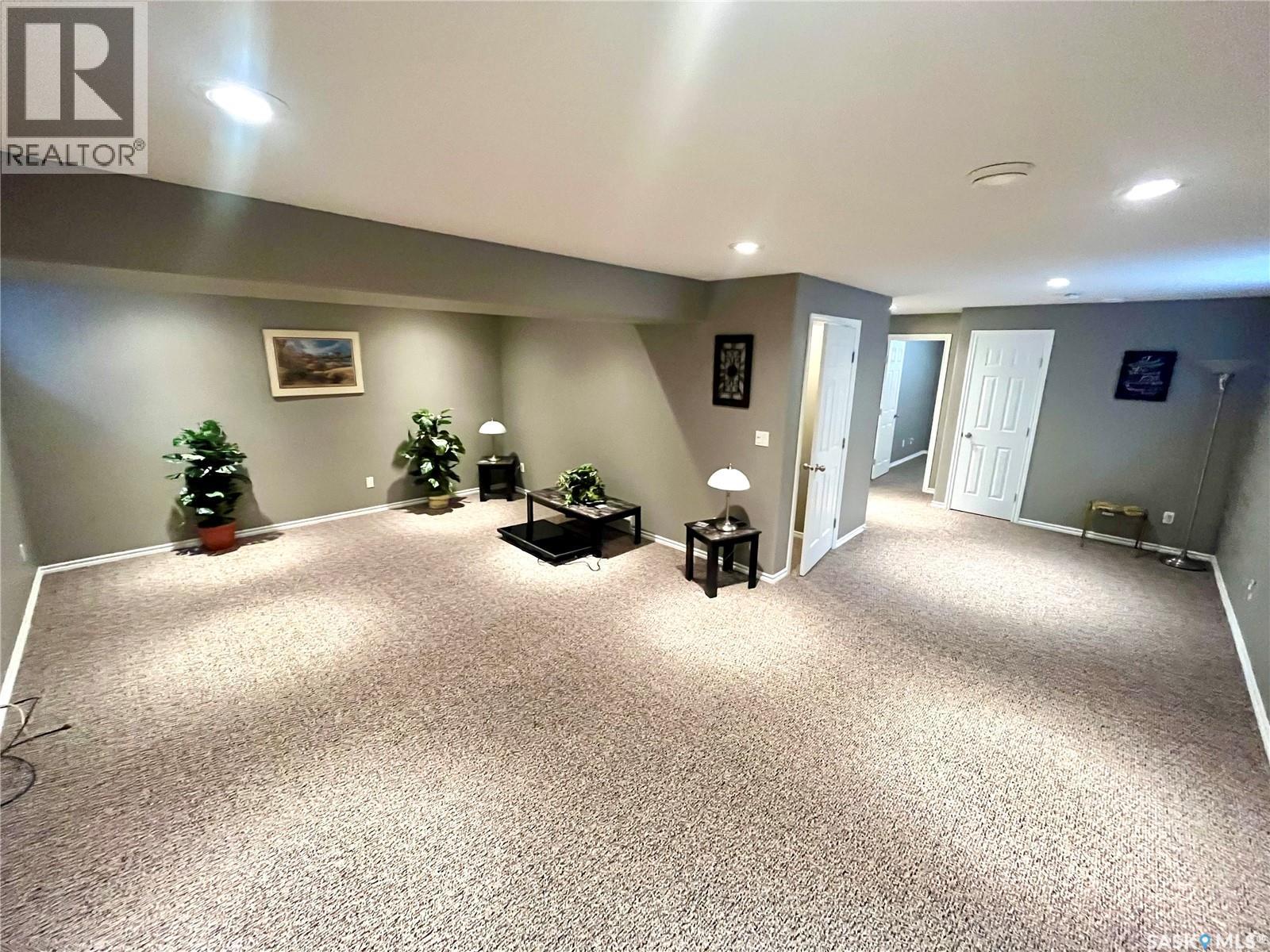 630 1st AVENUE N - Image 16