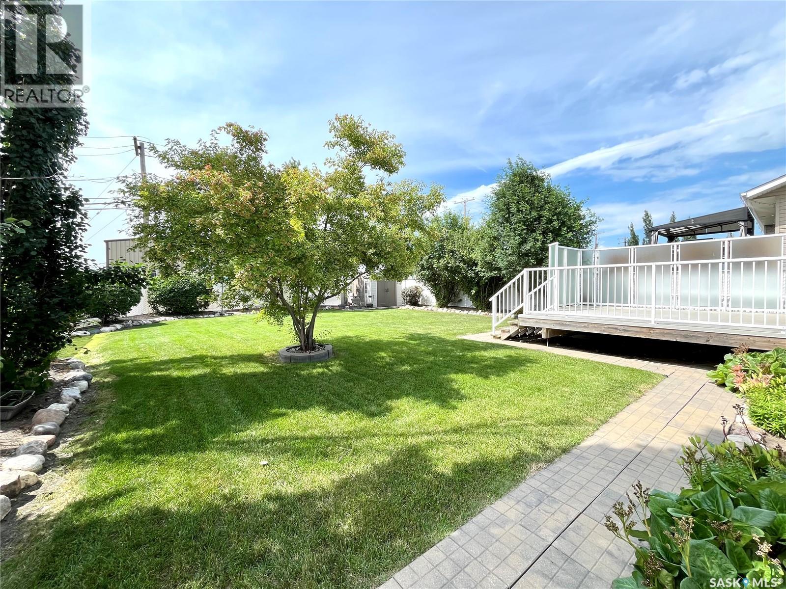 630 1st AVENUE N - 25
