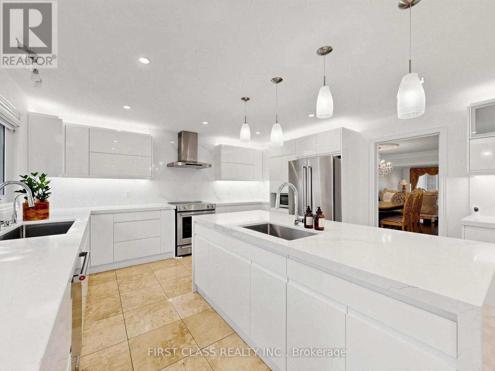 9 WESTPOINT COURT - 10