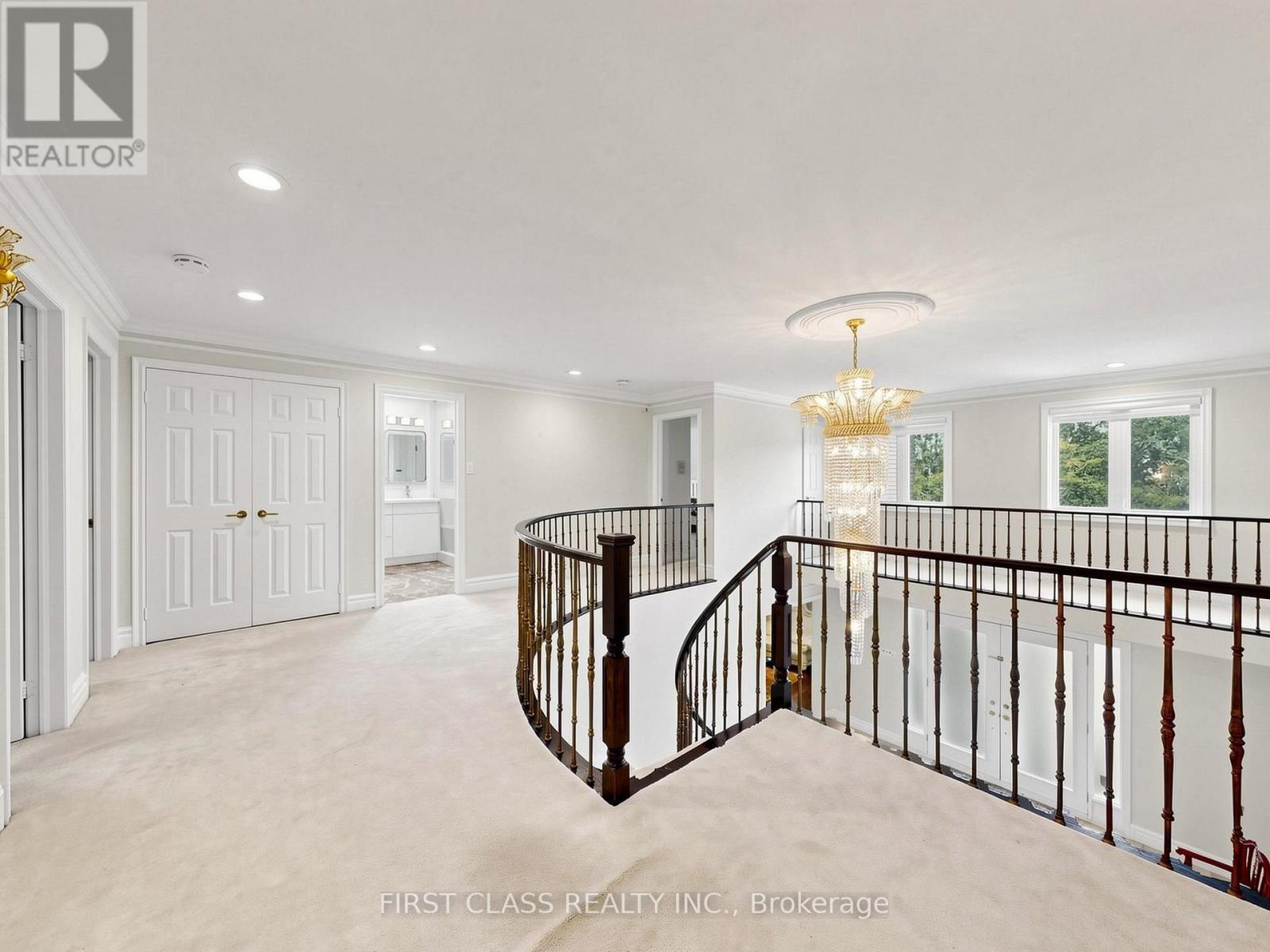 9 WESTPOINT COURT - 19