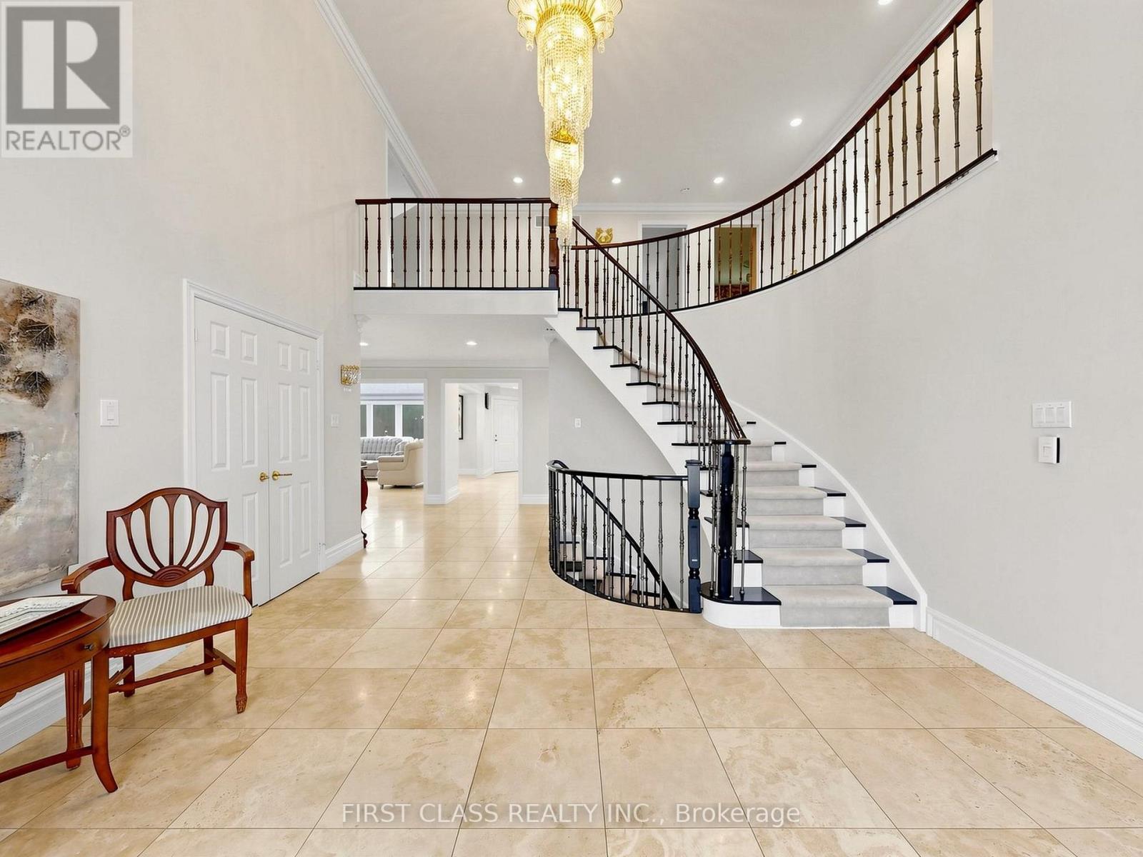 9 WESTPOINT COURT - 2
