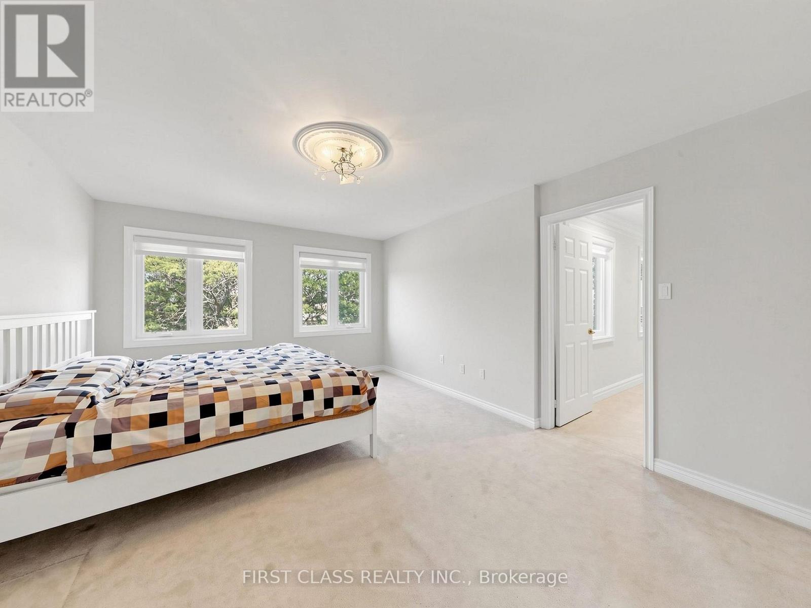 9 WESTPOINT COURT - 23