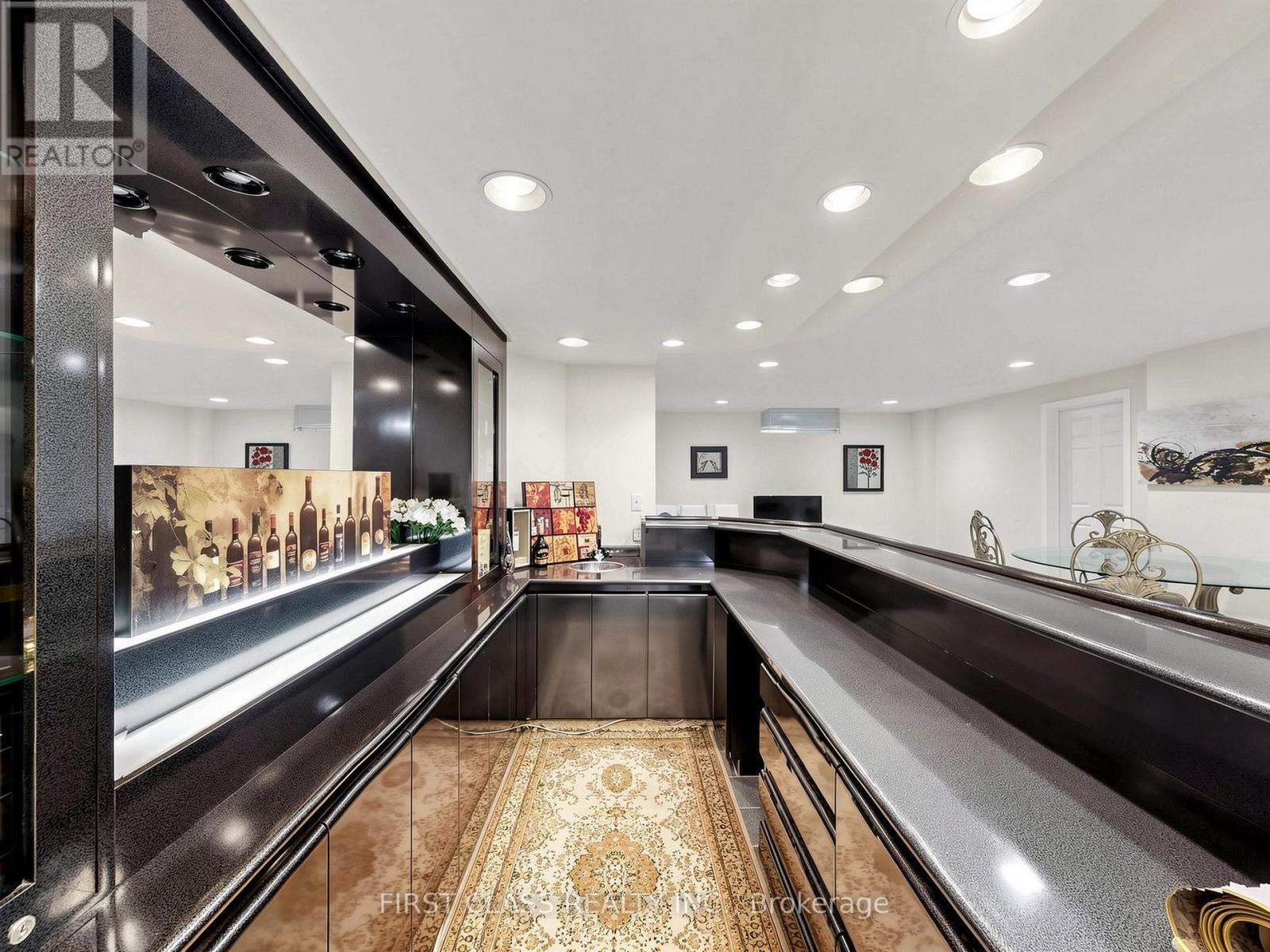 9 WESTPOINT COURT - 33