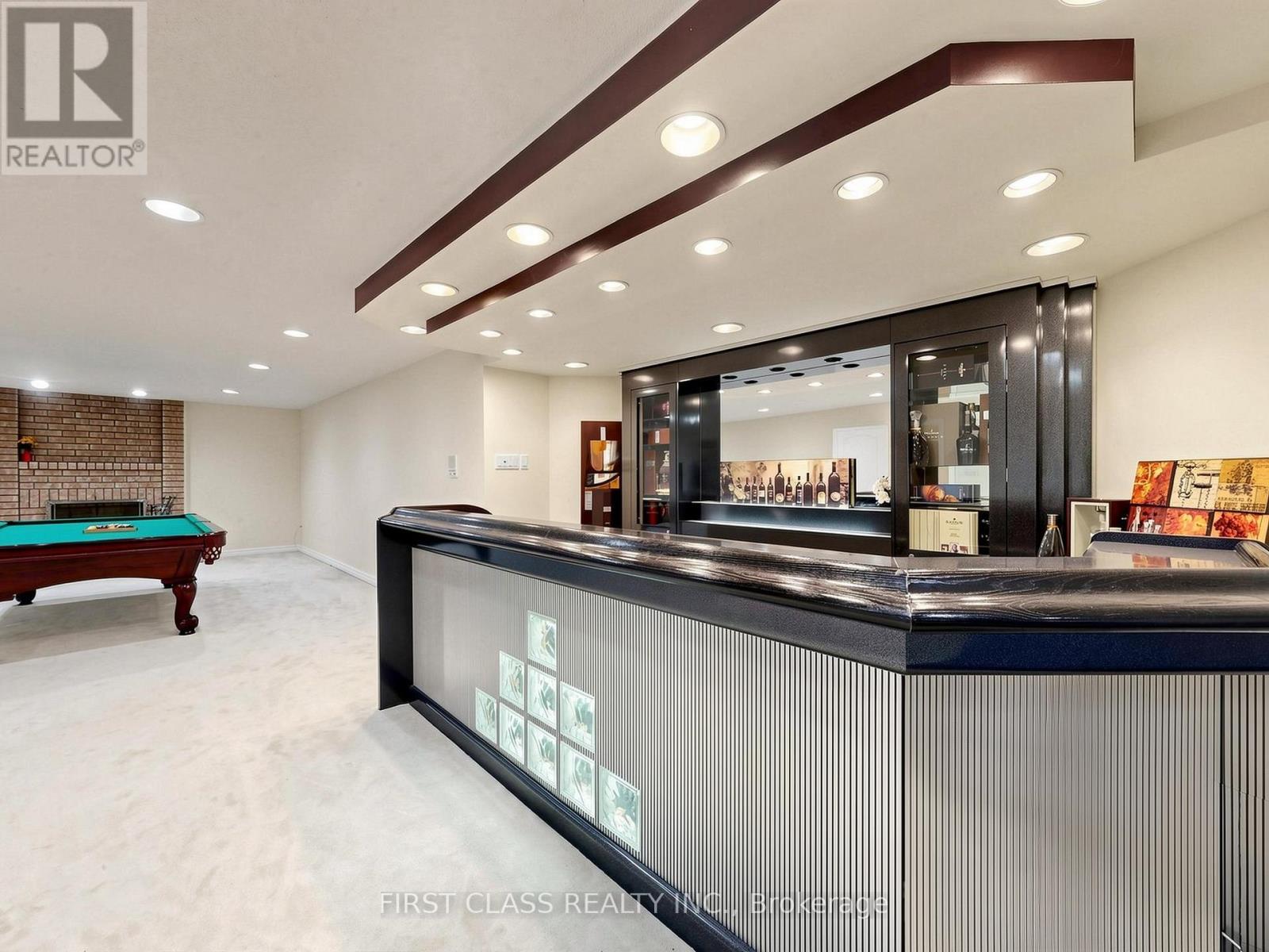 9 WESTPOINT COURT - 34