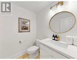 9 Westpoint Court, Richmond Hill, ON L4B2V6 Photo 18