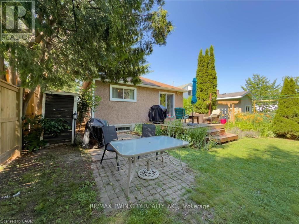 137 FRANCIS STREET - 26
