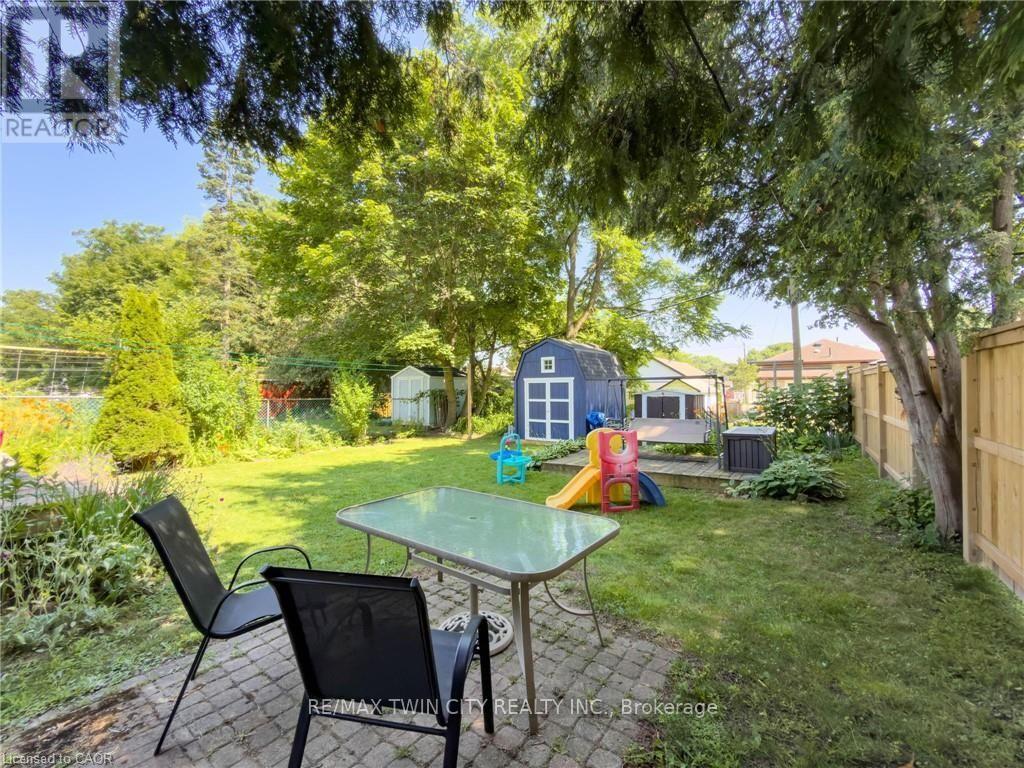 137 FRANCIS STREET - 27