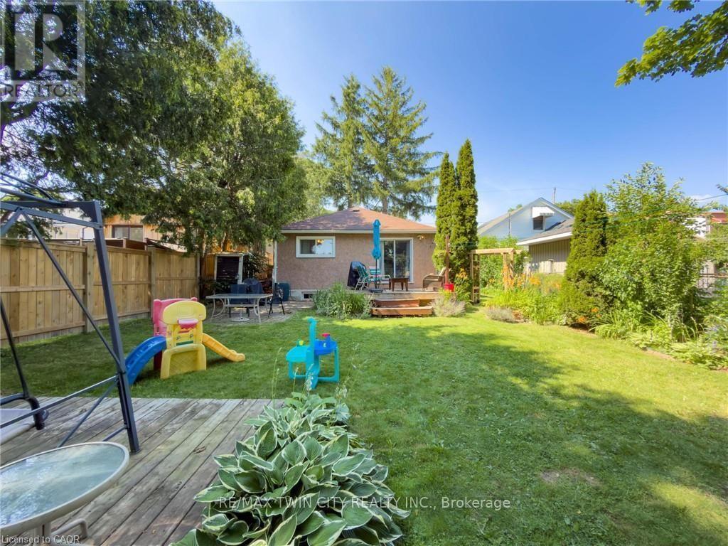 137 FRANCIS STREET - 29