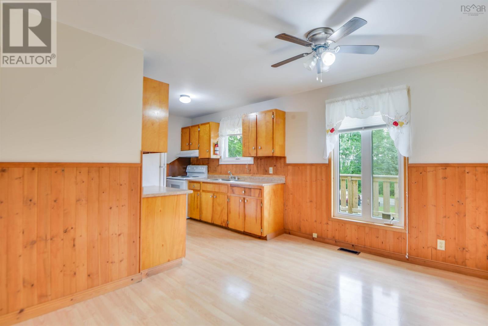 4538 Little Harbour Road - 8