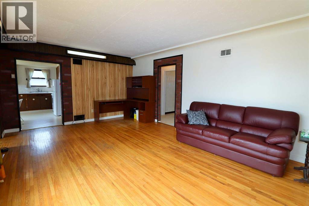 5108 54 Street - 5