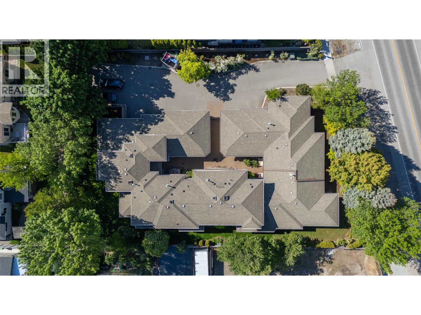 #104 4049 Lakeshore Road - 40