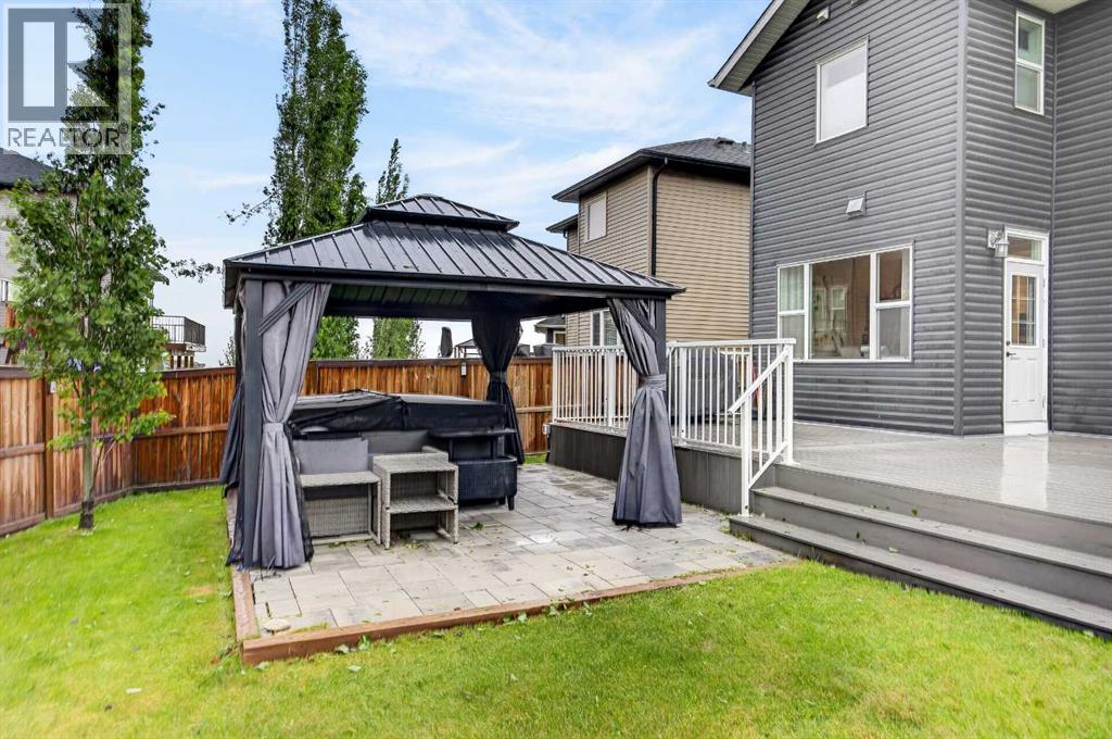 39 Nolanfield Crescent NW - 46