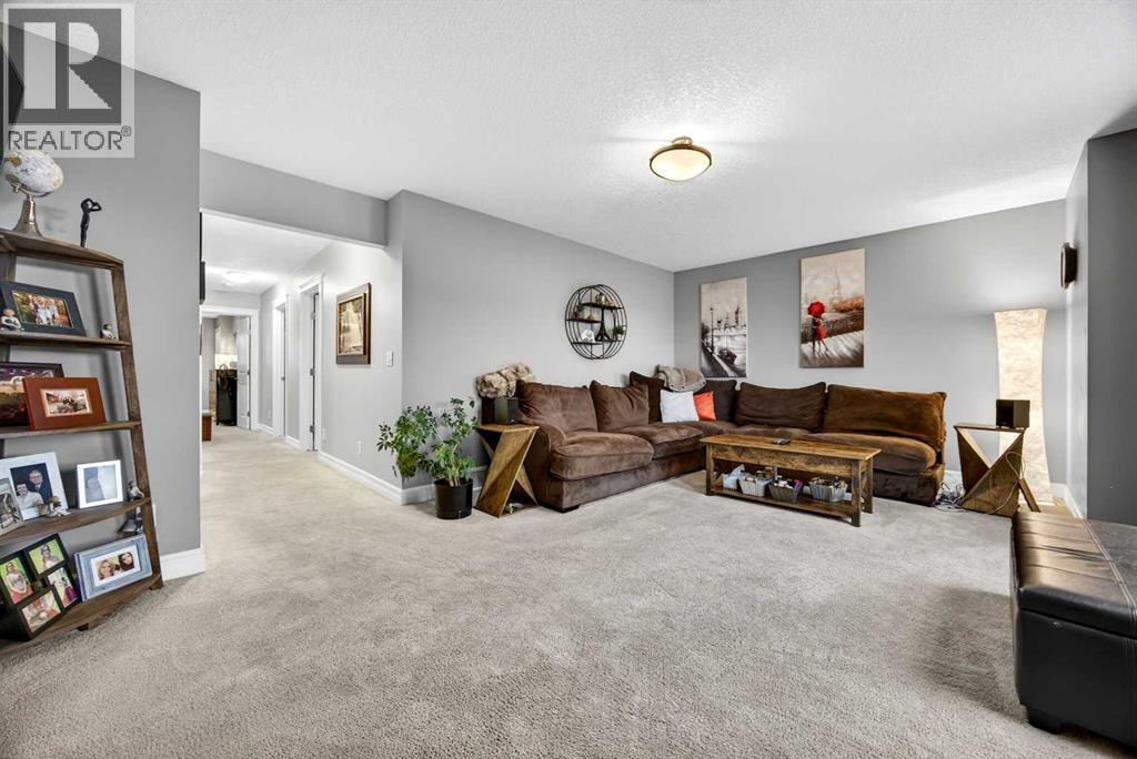 39 Nolanfield Crescent NW - 23