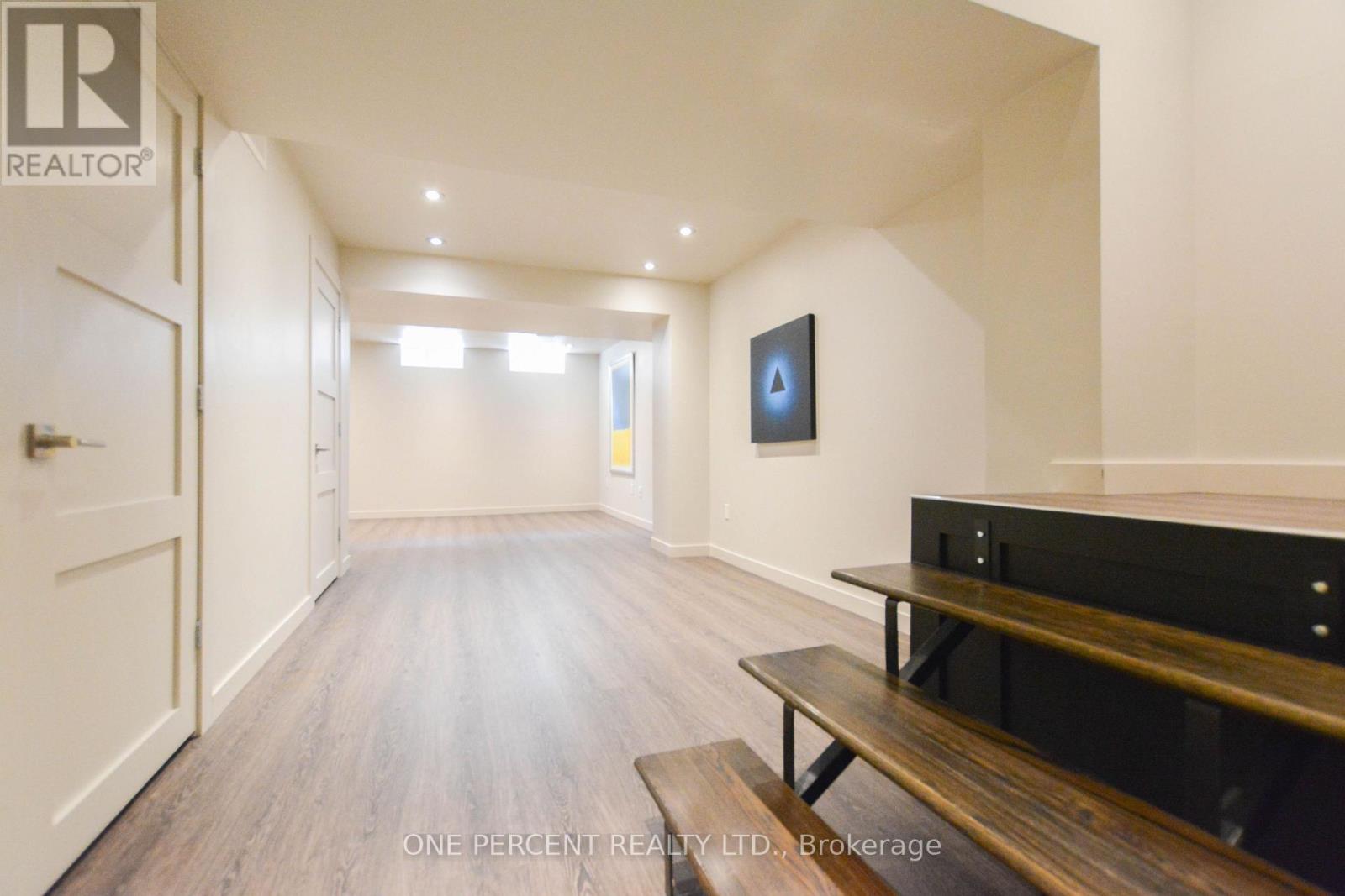 16 DENARIUS CRESCENT - 31