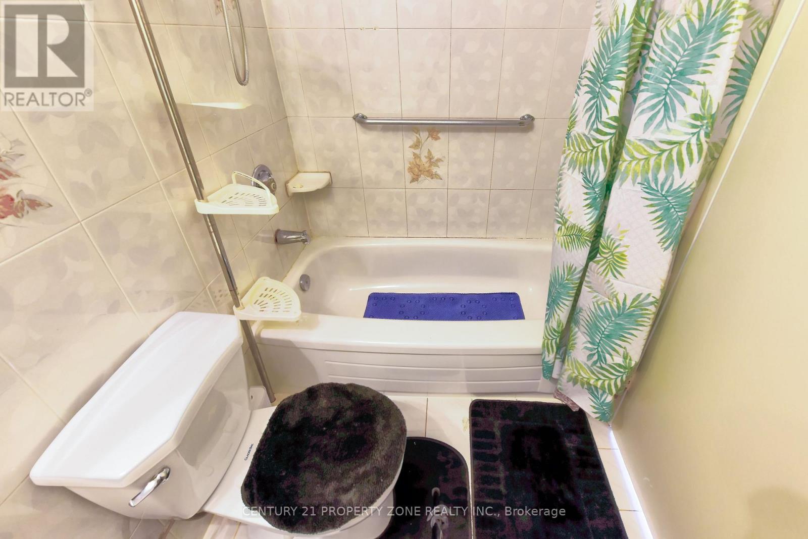 #907 3025 QUEEN FREDERICA DRIVE - 23