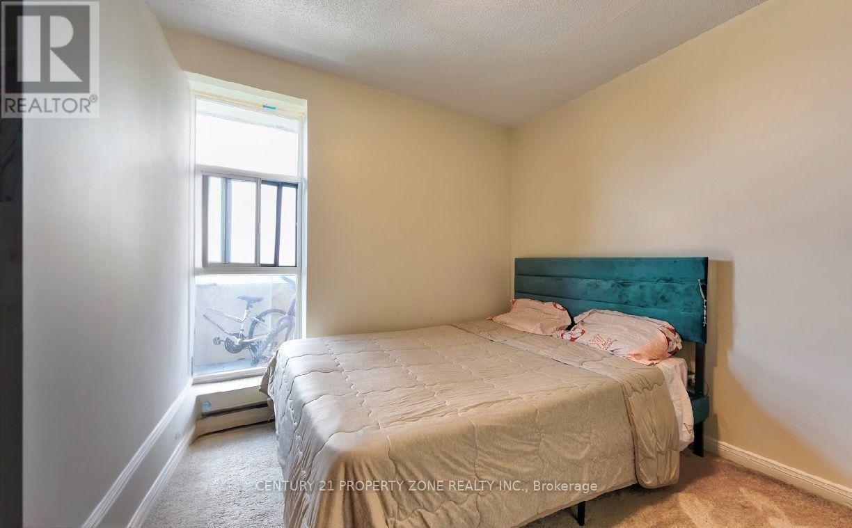 #907 3025 QUEEN FREDERICA DRIVE - 19