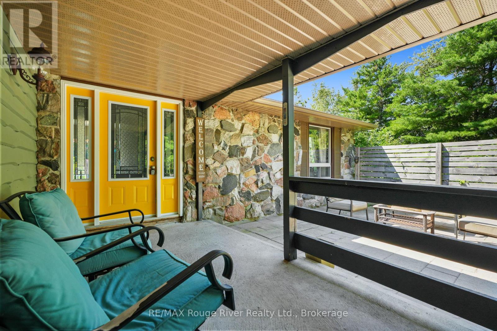 333 ARTHURS LANE - 17