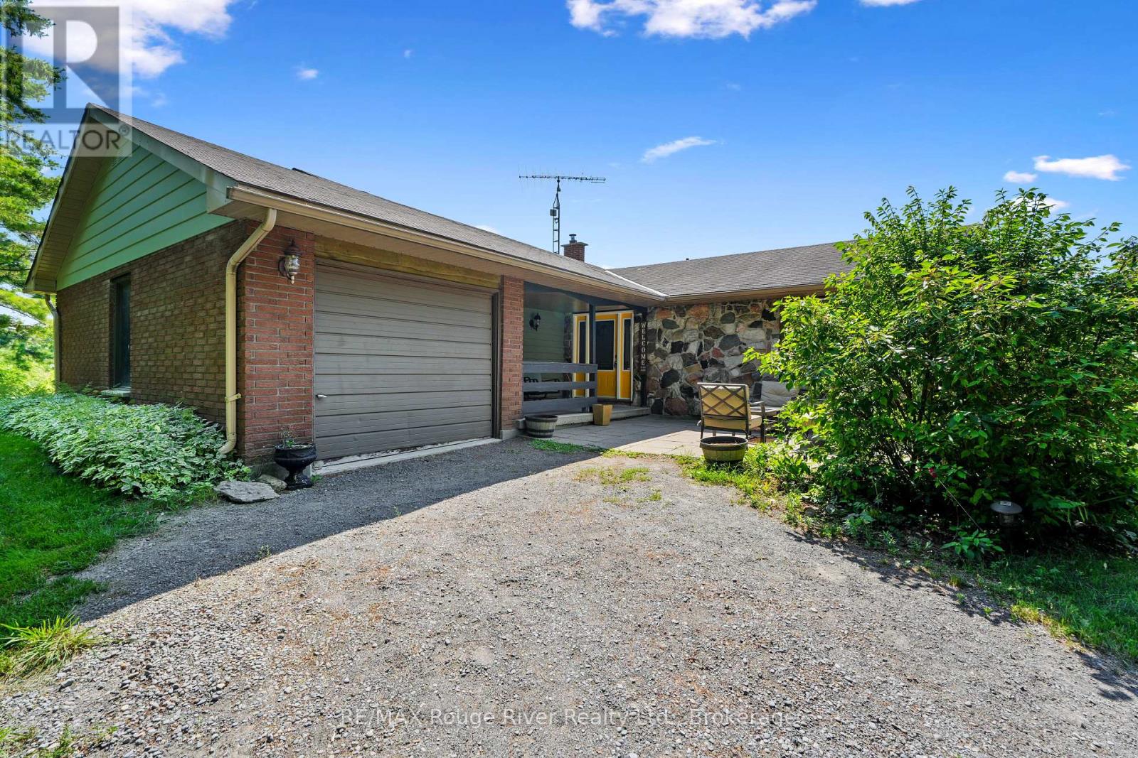 333 ARTHURS LANE - 15