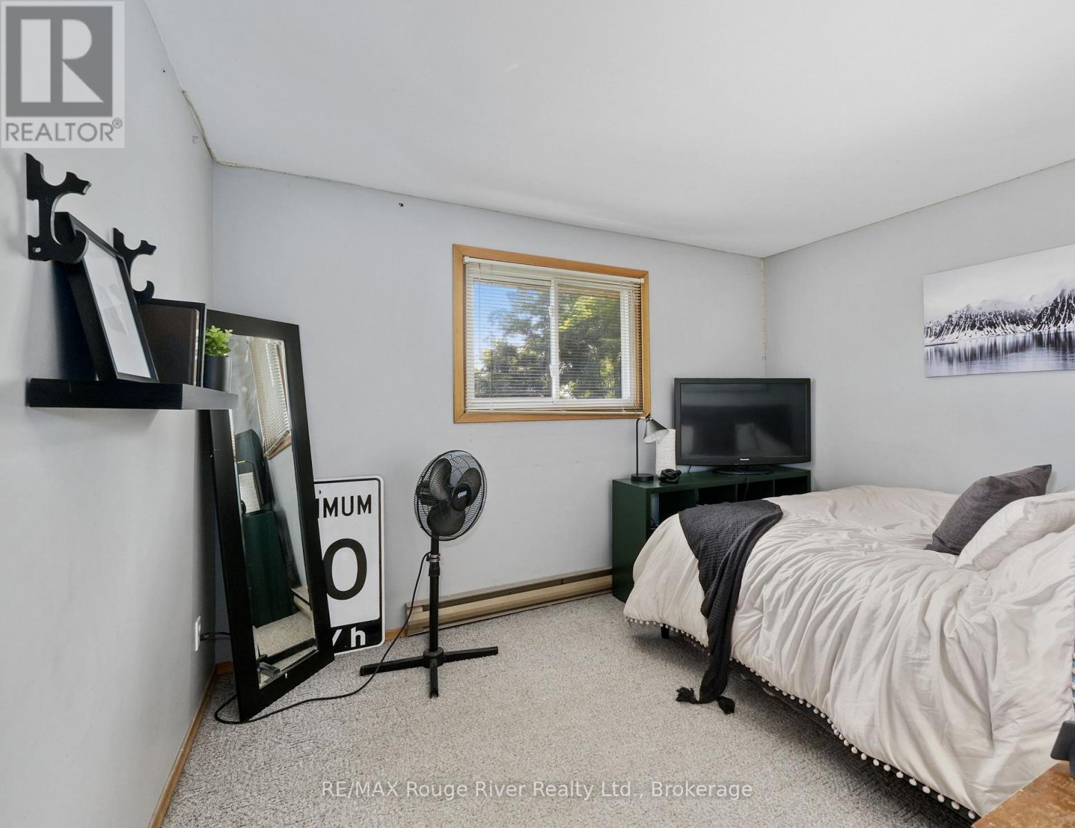 333 ARTHURS LANE - 32