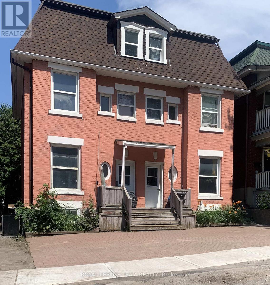 73 LOWER CHARLOTTE STREET, Ottawa. Luxury613. By Peter Sagos - Image 1