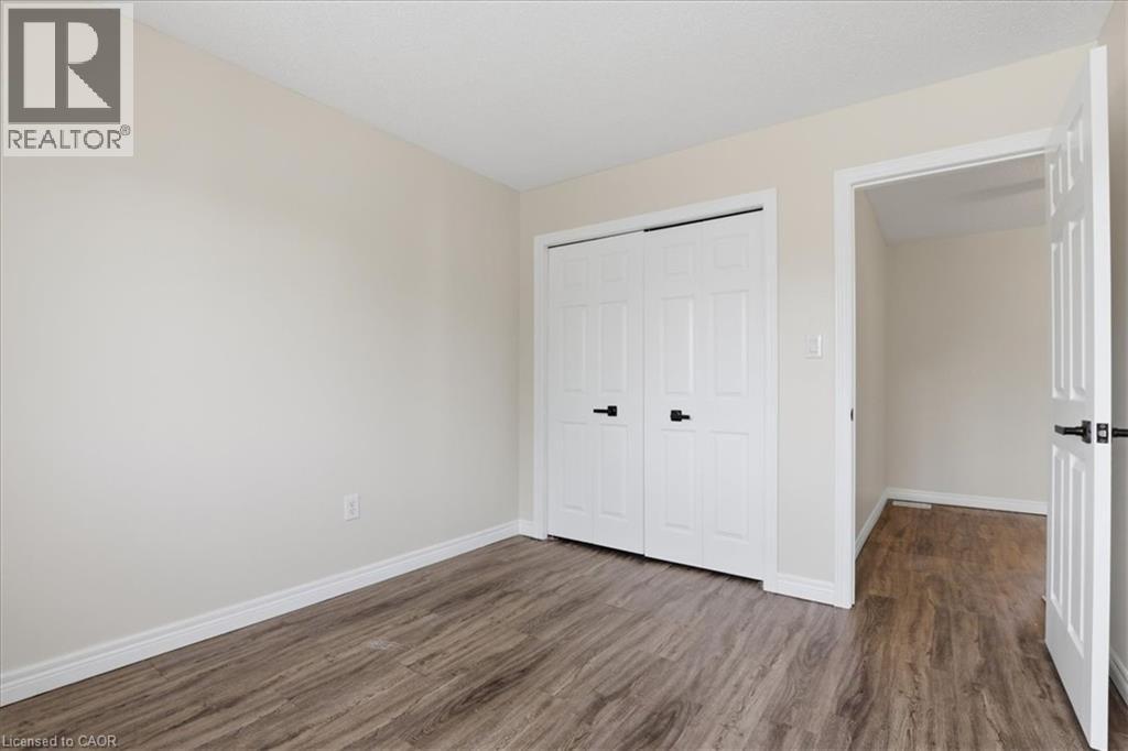 43 DECARO Crescent - 14