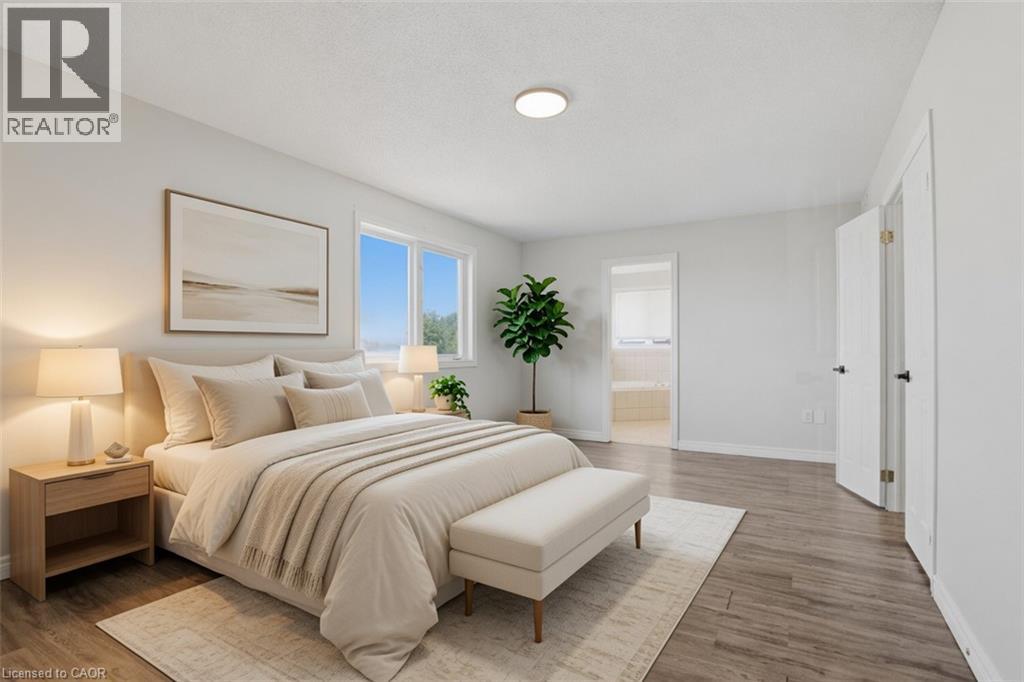 43 DECARO Crescent - 12
