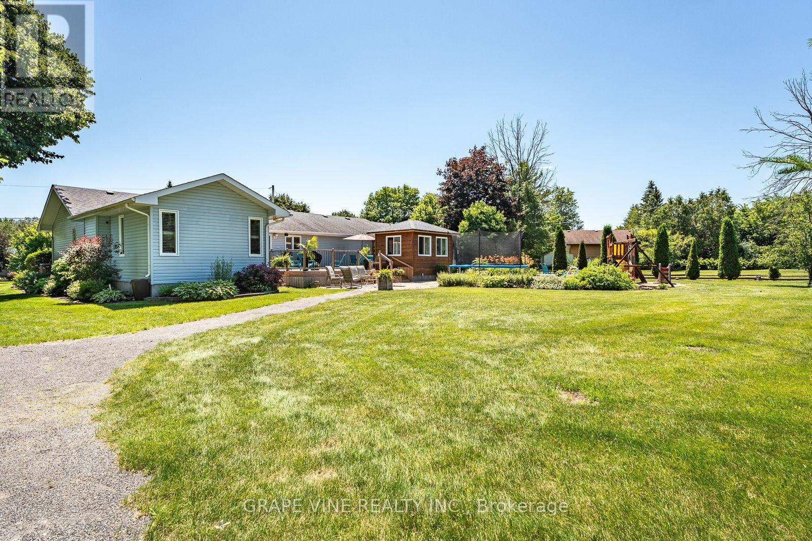 8391 ROWAN DR DRIVE, Ottawa. Luxury613. By Peter Sagos - Image 10